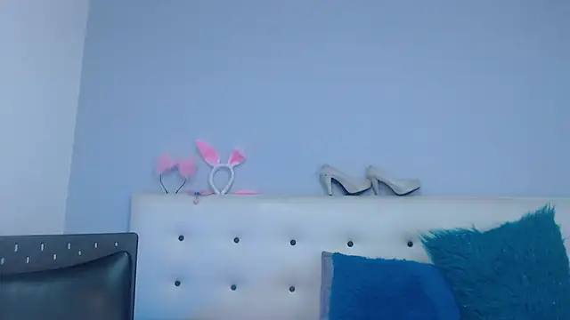 Snapshot of Kate_Gale chatting on 10-19-25, 12:41 Kate Gale online show from 10-19-25, 12:41