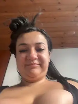 andrea-cohen online show from 10-21-25, 04:39