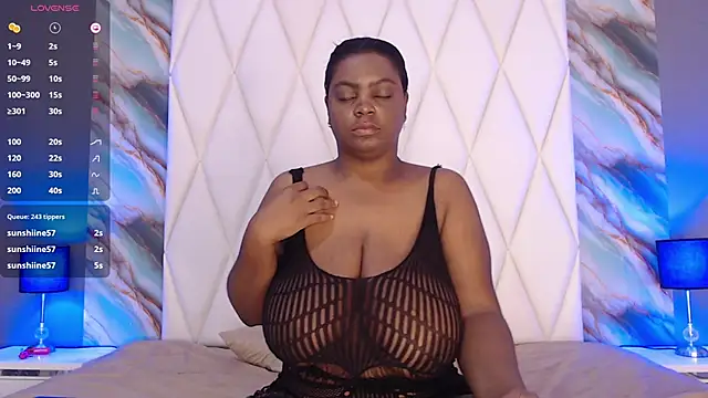 PenelopeBoobss online show from 11-08-25, 12:31