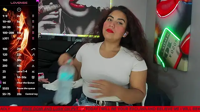 Snapshot of Sara_Bdsm_ chatting on 02-22-26, 03:13 Sara Bdsm online show from 02-22-26, 03:13