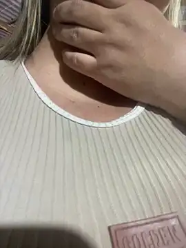 bruna438 online show from 09-28-25, 03:13