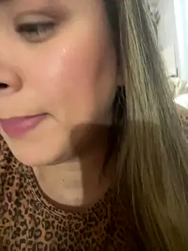 bruna438 online show from 10-12-25, 01:18