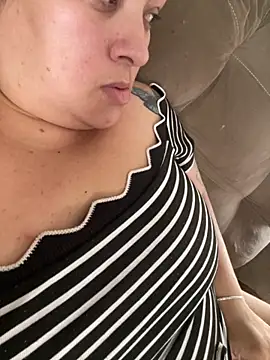 bruna438 online show from 12-03-25, 12:15