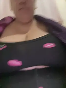 bruna438 online show from 04-30-26, 10:33
