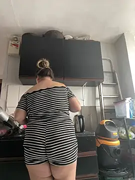 bruna438 online show from 02-25-26, 12:38