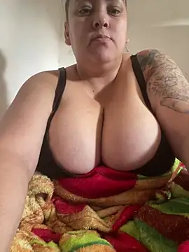 bruna438 online show from 04-10-26, 11:28