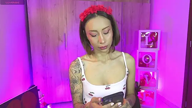 AnnaKimm online show from 02-14-26, 10:32