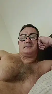 goldenman59 online show from 10-16-25, 08:39