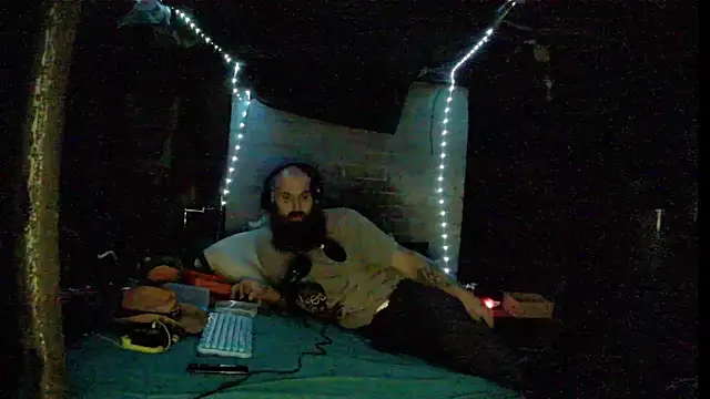 Cowboy815 online show from 12-22-25, 05:40