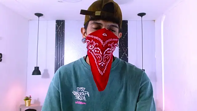 Franvill Trato online show from 01-14-26, 07:50