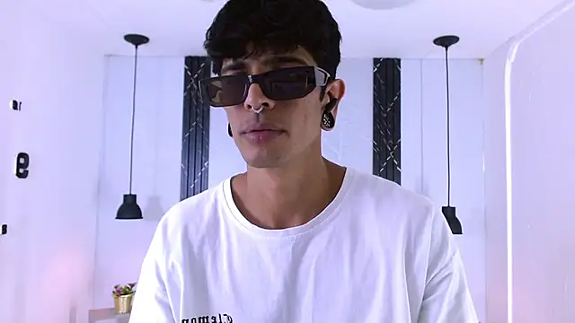 Snapshot of Franvill_Trato chatting on 03-02-26, 07:21 Franvill Trato online show from 03-02-26, 07:21