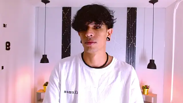 Franvill Trato online show from 10-04-25, 08:10