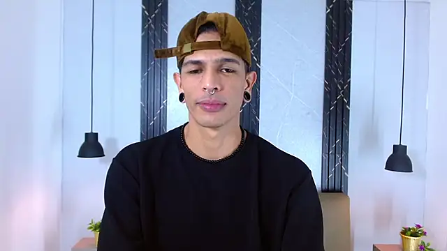 Franvill Trato online show from 10-15-25, 07:00