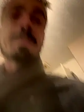 Snapshot of jaycoy22 chatting on 09-08-25, 03:55 jaycoy22 online show from 09-08-25, 03:55