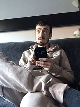 Snapshot of jaycoy22 chatting on 01-10-26, 11:16 jaycoy22 online show from 01-10-26, 11:16