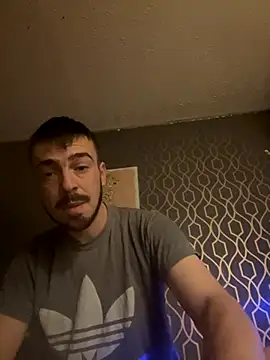 Snapshot of jaycoy22 chatting on 09-30-25, 11:55 jaycoy22 online show from 09-30-25, 11:55