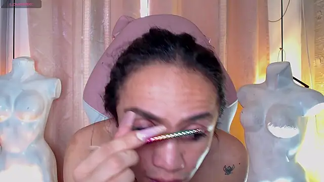 Cristal Gem1 online show from 04-17-26, 08:44