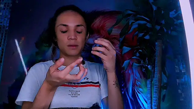 Cristal Gem1 online show from 11-11-25, 03:12