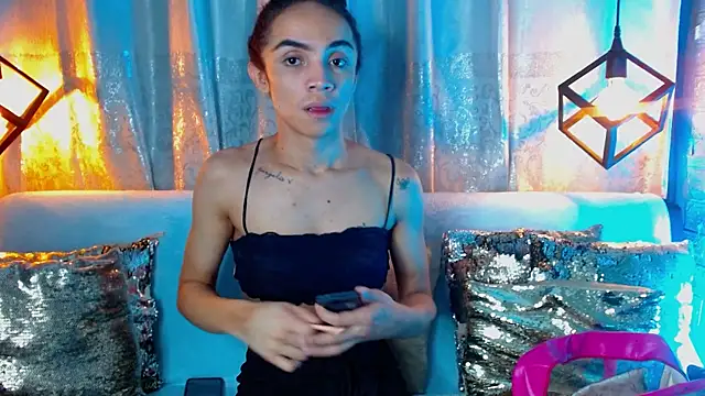 Cristal Gem1 online show from 03-01-26, 01:27