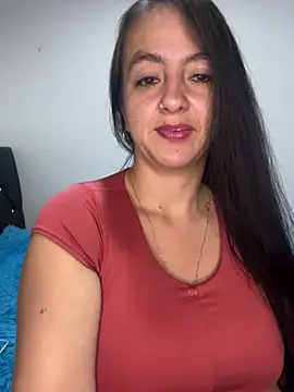 Snapshot of salo-rousee chatting on 07-19-26, 06:33 salo-rousee online show from 07-19-26, 06:33