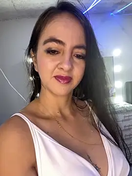 salo-rousee online show from 11-22-25, 04:50