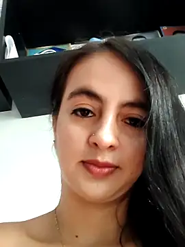 Snapshot of salo-rousee chatting on 10-03-25, 07:59 salo-rousee online show from 10-03-25, 07:59