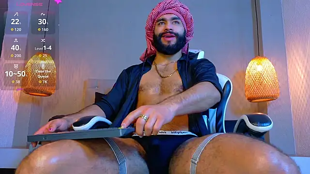 Thaiel Fosteer online show from 10-14-25, 07:20