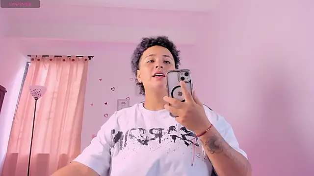 LiaaMoretzz online show from 02-17-26, 07:33