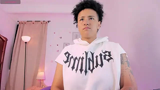 LiaaMoretzz online show from 04-19-26, 02:56