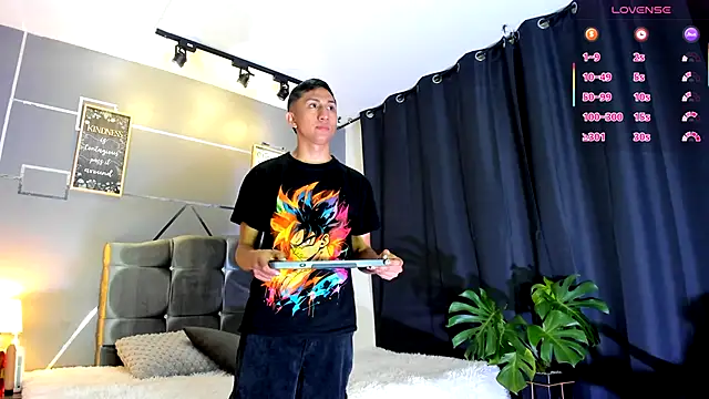 oliver mr  online show from 10-06-25, 07:36