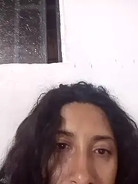 anitotori online show from 09-23-25, 01:45