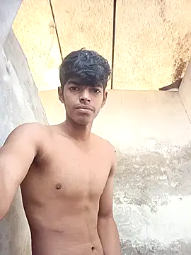 monster 33 online show from 11-09-25, 03:54