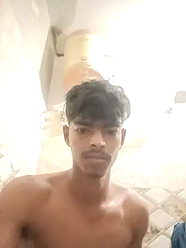 monster 33 online show from 10-10-25, 05:36