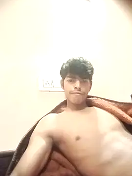 monster 33 online show from 11-25-25, 04:57