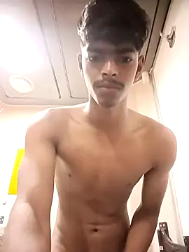 monster 33 online show from 10-08-25, 10:10