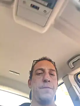 strangerwild online show from 09-18-25, 12:19