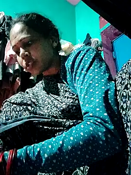 Pooja750 online show from 02-20-26, 12:51