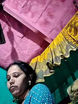 Pooja750 online show from 01-13-26, 10:35