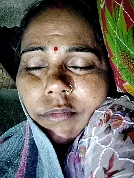 Pooja750 online show from 05-16-26, 10:42