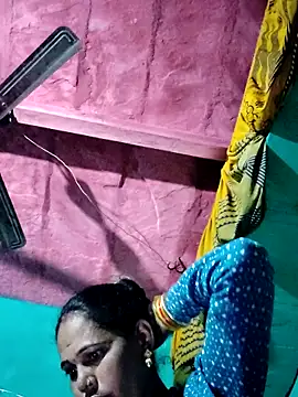 Pooja750 online show from 10-29-25, 08:30