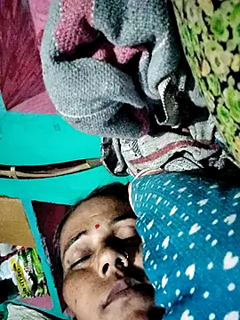 Pooja750 online show from 11-13-25, 06:45