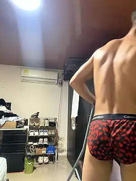 eroseliam online show from 01-10-26, 04:13