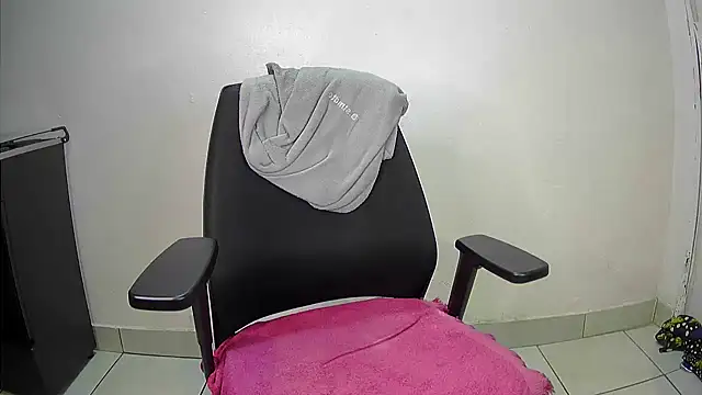 GingerGlow94 online show from 09-11-25, 06:13