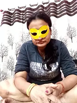 Snapshot of Gullapi chatting on 02-11-26, 02:33 Gullapi online show from 02-11-26, 02:33