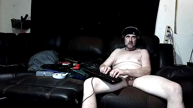 BigheadLongcock online show from 05-30-26, 07:15
