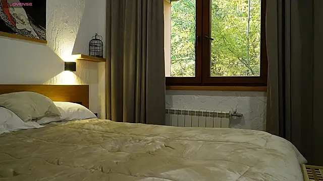 KaeliaScorch online show from 11-03-25, 01:04