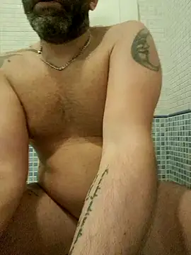 gigilola84 online show from 10-23-25, 02:43