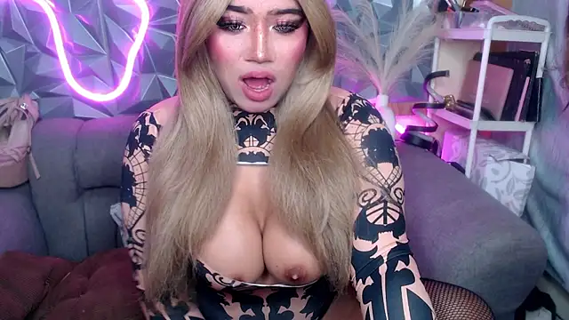 Snapshot of DOMINANT_10inchsCOCK chatting on 01-13-26, 03:43 DOMINANT 10inchsCOCK online show from 01-13-26, 03:43