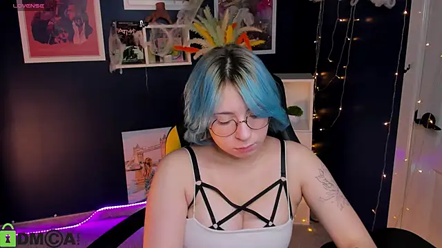 Penny Stanley online show from 10-27-25, 01:50