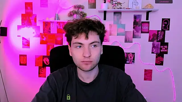 Snapshot of joseph_bear_ chatting on 03-22-26, 12:18 joseph bear online show from 03-22-26, 12:18